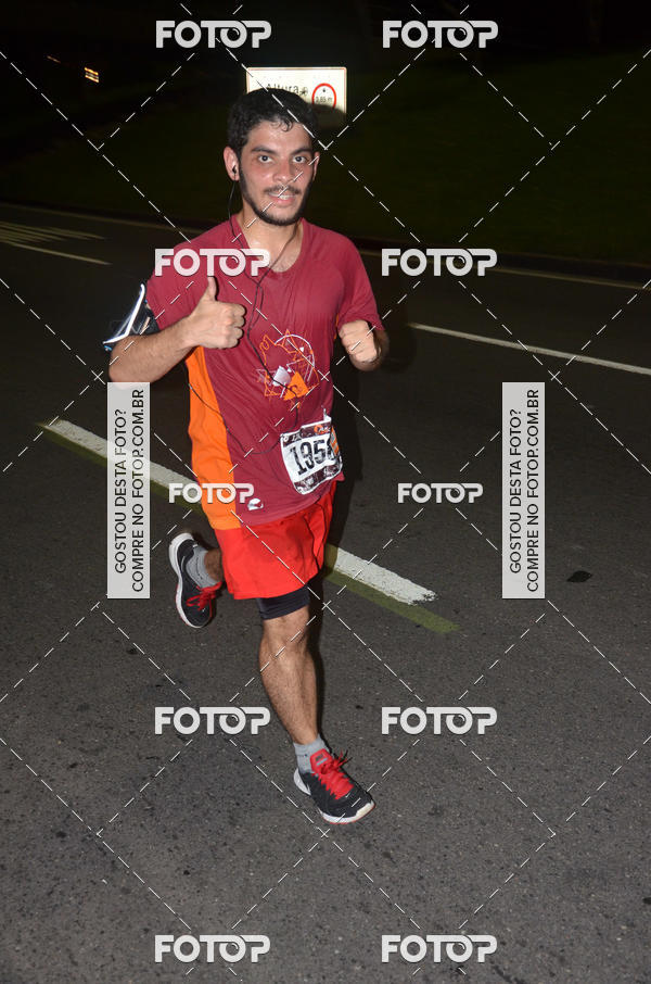 Buy your photos of the eventRun The Night - Rio de Janeiro on Fotop
