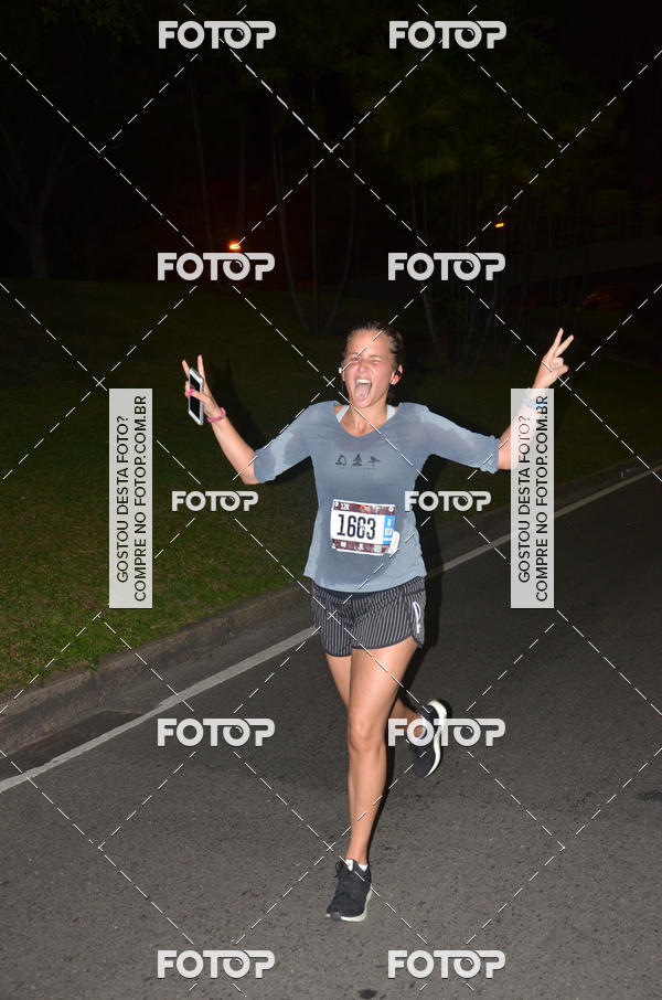 Buy your photos of the eventRun The Night - Rio de Janeiro on Fotop