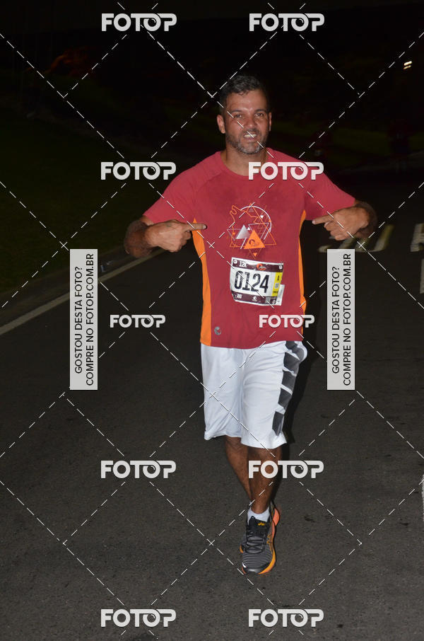 Buy your photos of the eventRun The Night - Rio de Janeiro on Fotop