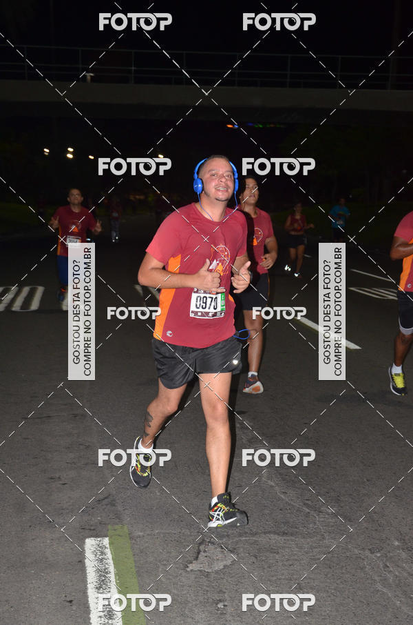 Buy your photos of the eventRun The Night - Rio de Janeiro on Fotop