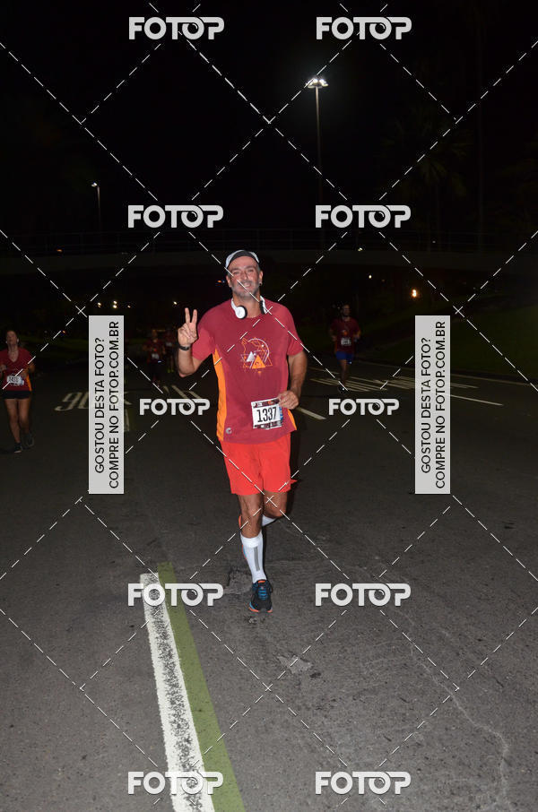 Buy your photos of the eventRun The Night - Rio de Janeiro on Fotop