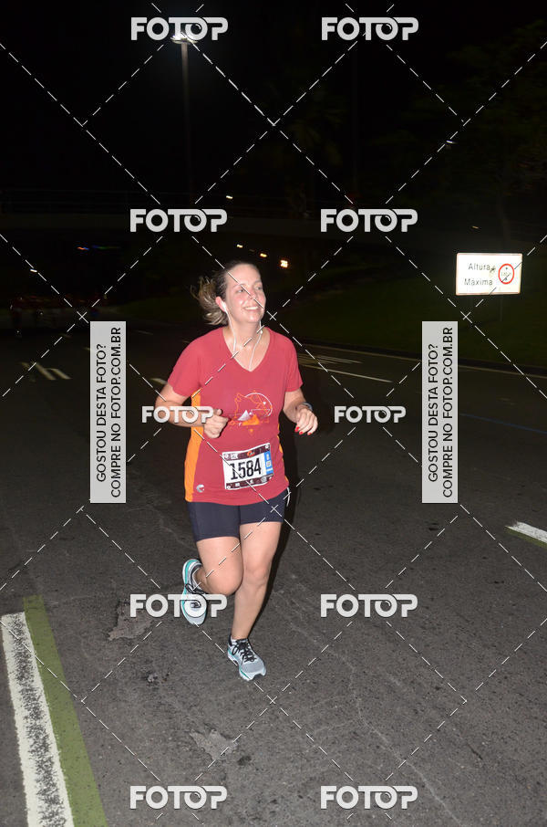 Buy your photos of the eventRun The Night - Rio de Janeiro on Fotop