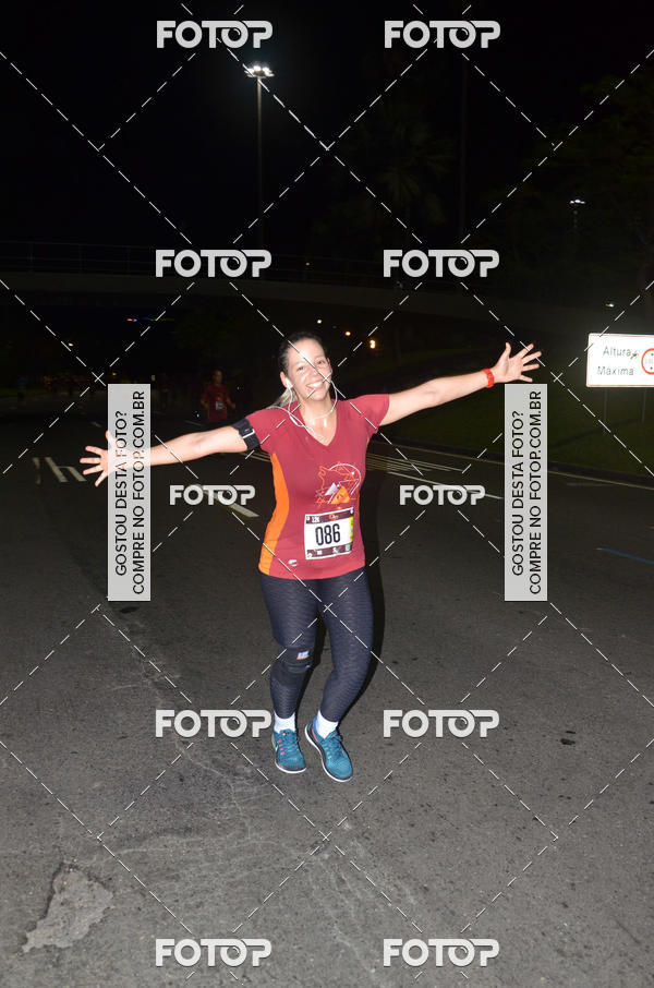 Buy your photos of the eventRun The Night - Rio de Janeiro on Fotop
