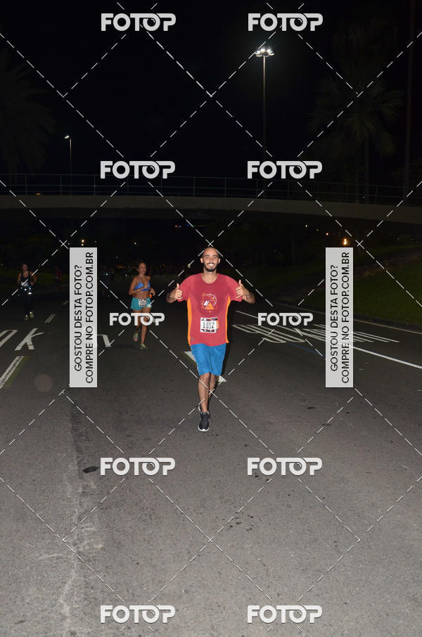 Buy your photos of the eventRun The Night - Rio de Janeiro on Fotop