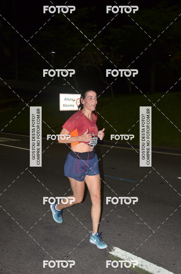 Buy your photos of the eventRun The Night - Rio de Janeiro on Fotop