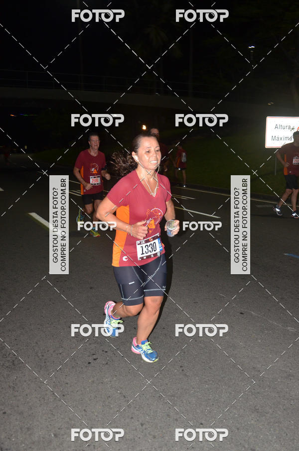 Buy your photos of the eventRun The Night - Rio de Janeiro on Fotop
