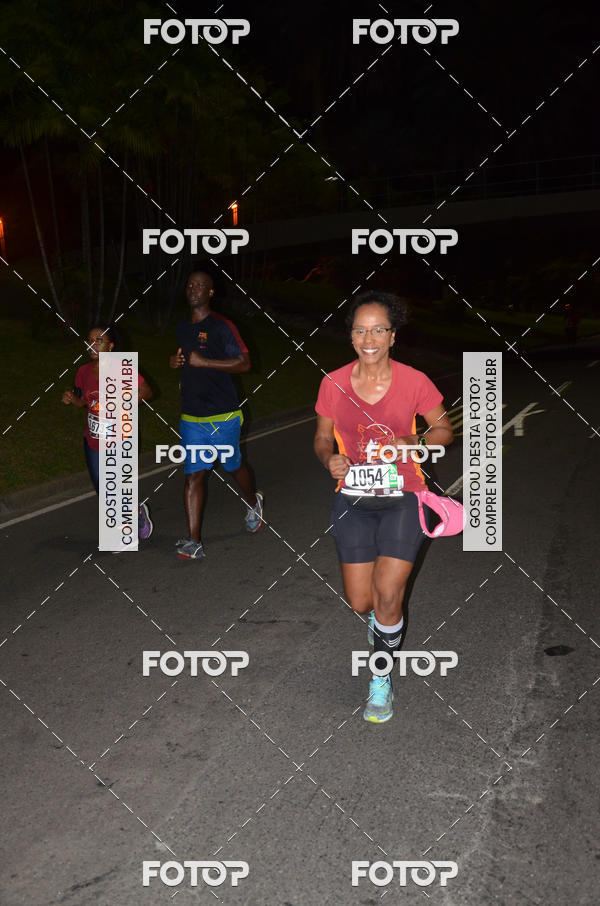 Buy your photos of the eventRun The Night - Rio de Janeiro on Fotop