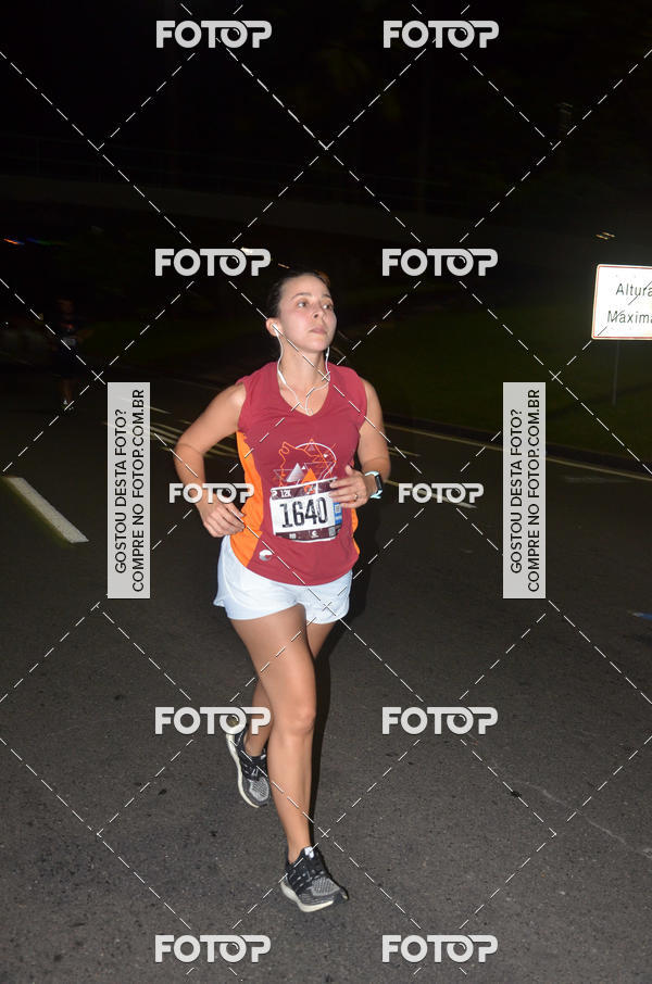 Buy your photos of the eventRun The Night - Rio de Janeiro on Fotop