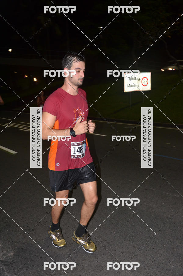 Buy your photos of the eventRun The Night - Rio de Janeiro on Fotop