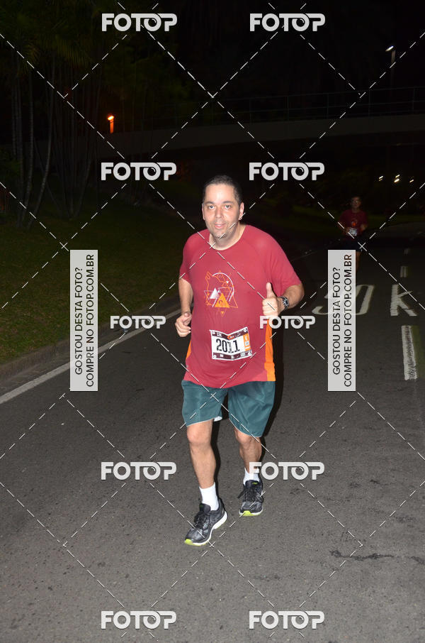 Buy your photos of the eventRun The Night - Rio de Janeiro on Fotop