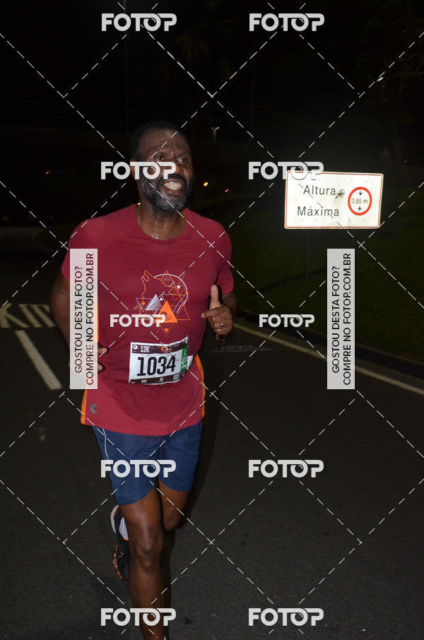 Buy your photos of the eventRun The Night - Rio de Janeiro on Fotop