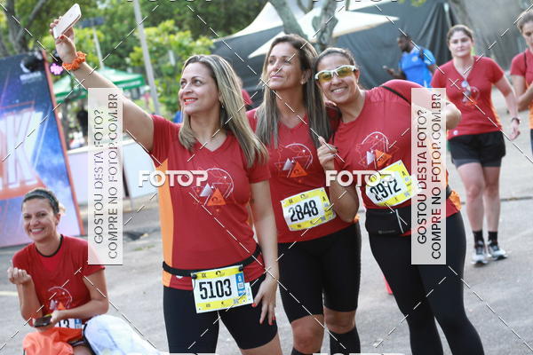 Buy your photos of the eventRun The Night - Rio de Janeiro on Fotop