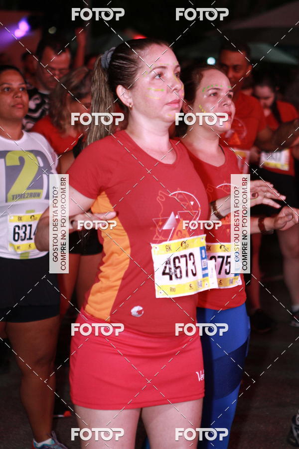 Buy your photos of the eventRun The Night - Rio de Janeiro on Fotop