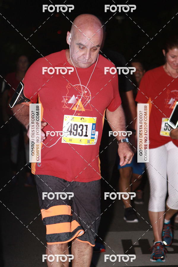 Buy your photos of the eventRun The Night - Rio de Janeiro on Fotop