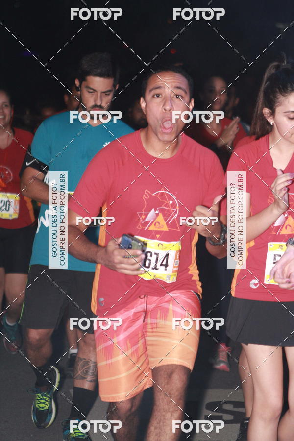 Buy your photos of the eventRun The Night - Rio de Janeiro on Fotop