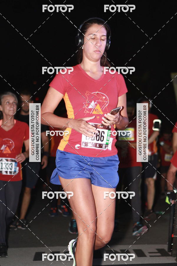 Buy your photos of the eventRun The Night - Rio de Janeiro on Fotop