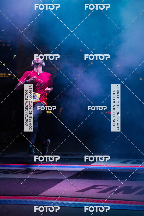 Buy your photos of the eventRun The Night - Rio de Janeiro on Fotop