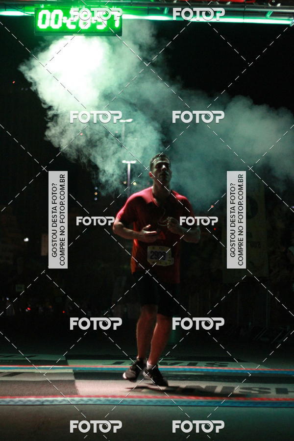 Buy your photos of the eventRun The Night - Rio de Janeiro on Fotop