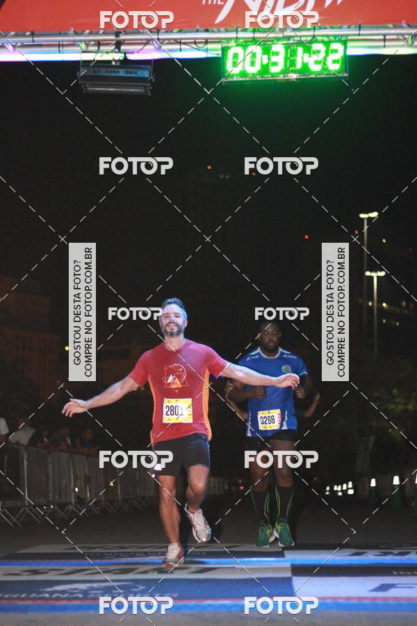 Buy your photos of the eventRun The Night - Rio de Janeiro on Fotop