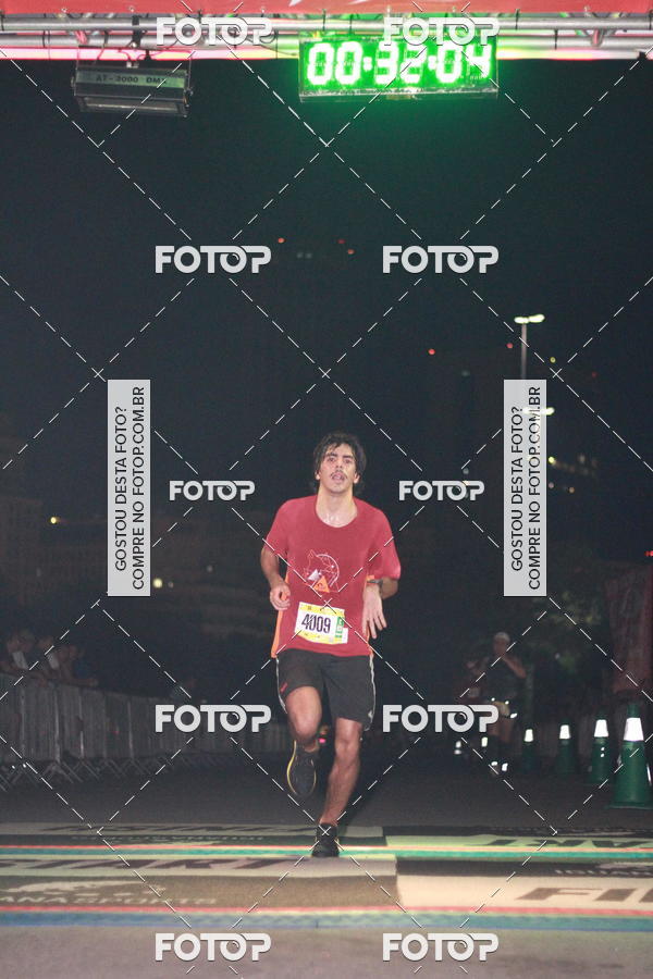 Buy your photos of the eventRun The Night - Rio de Janeiro on Fotop