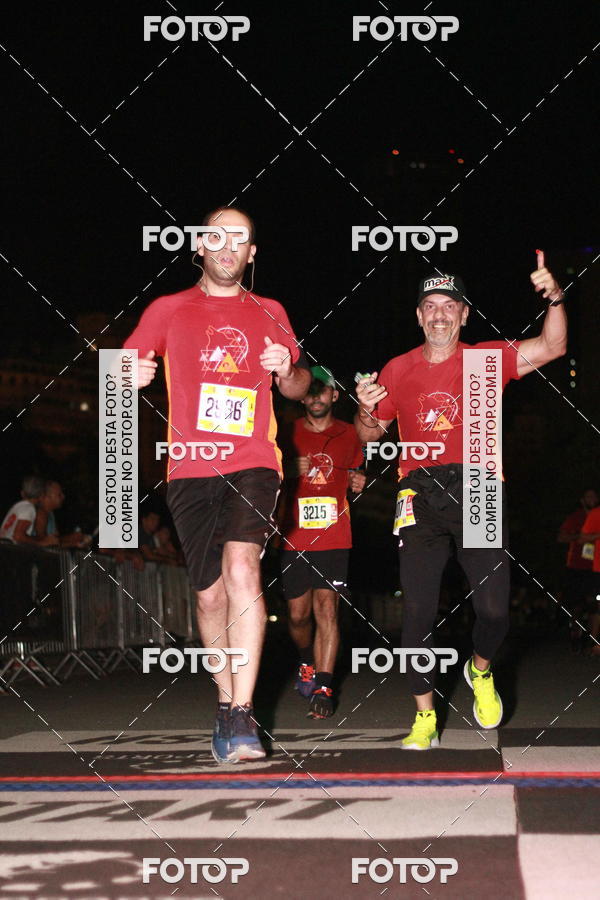 Buy your photos of the eventRun The Night - Rio de Janeiro on Fotop