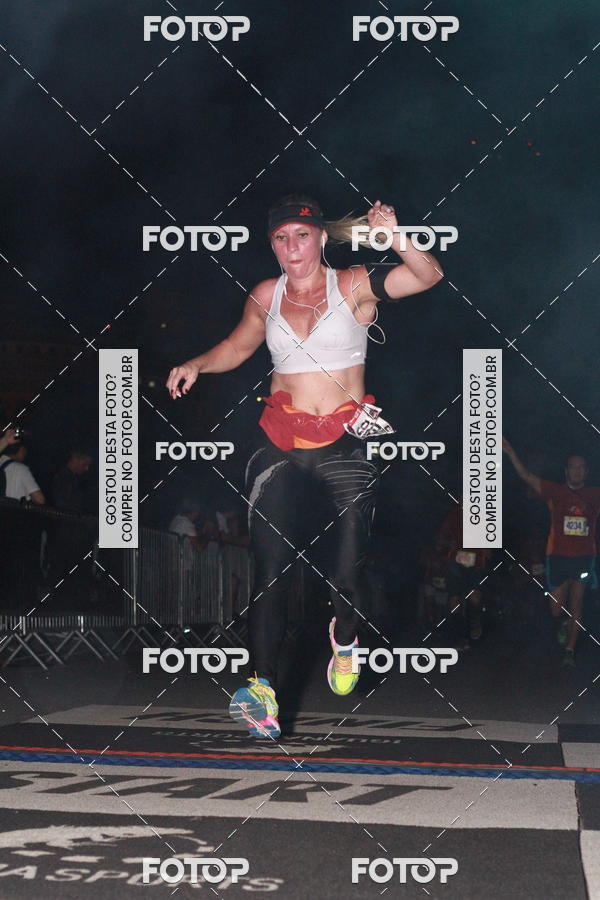 Buy your photos of the eventRun The Night - Rio de Janeiro on Fotop