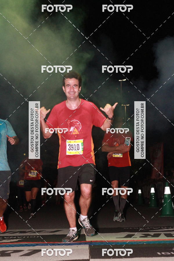 Buy your photos of the eventRun The Night - Rio de Janeiro on Fotop