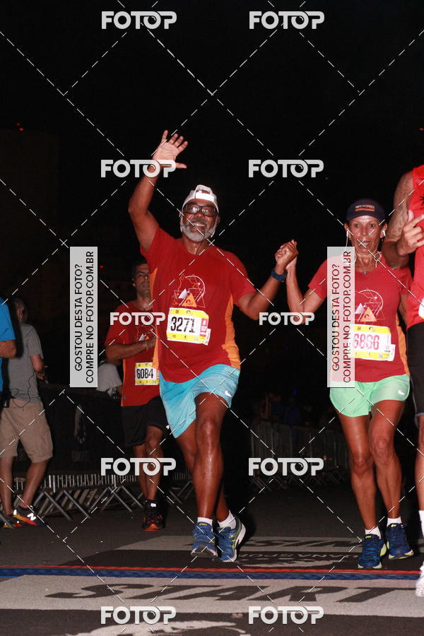 Buy your photos of the eventRun The Night - Rio de Janeiro on Fotop