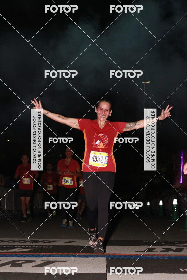 Buy your photos of the eventRun The Night - Rio de Janeiro on Fotop
