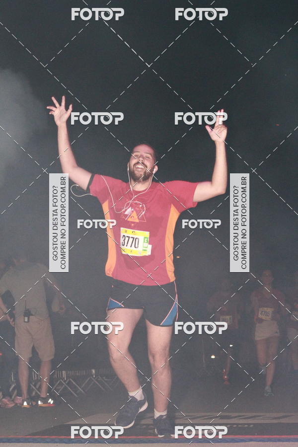 Buy your photos of the eventRun The Night - Rio de Janeiro on Fotop