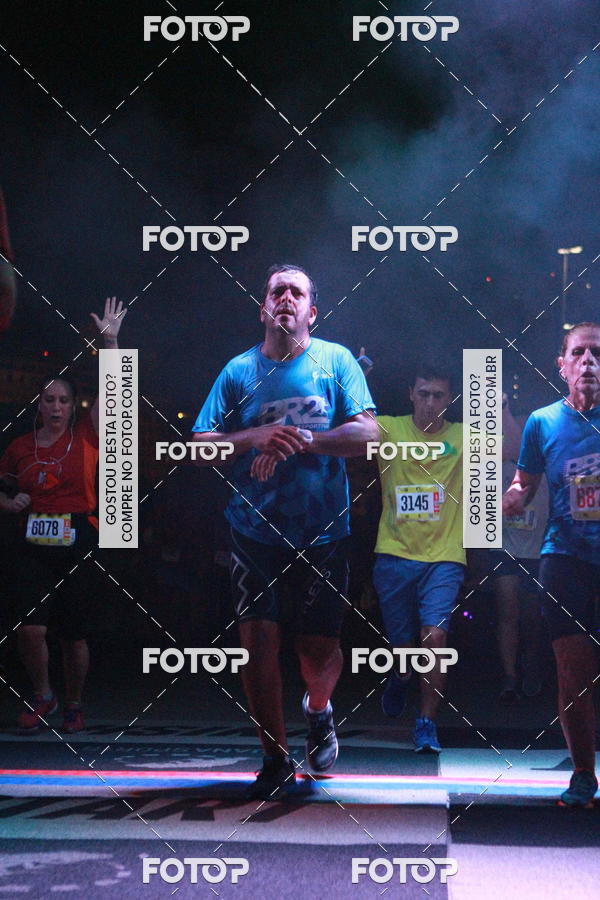 Buy your photos of the eventRun The Night - Rio de Janeiro on Fotop