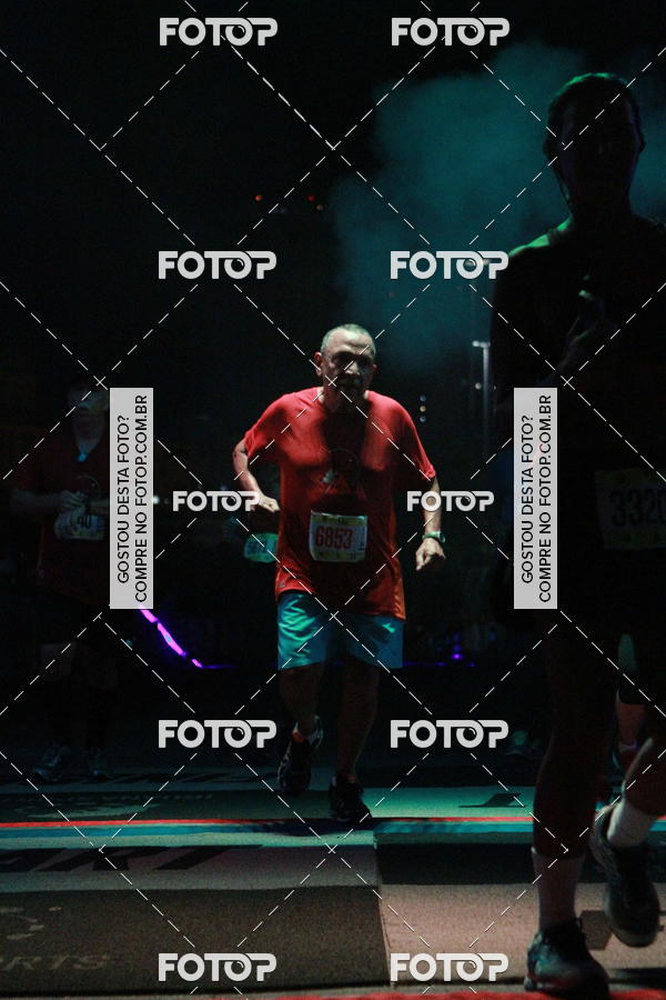 Buy your photos of the eventRun The Night - Rio de Janeiro on Fotop