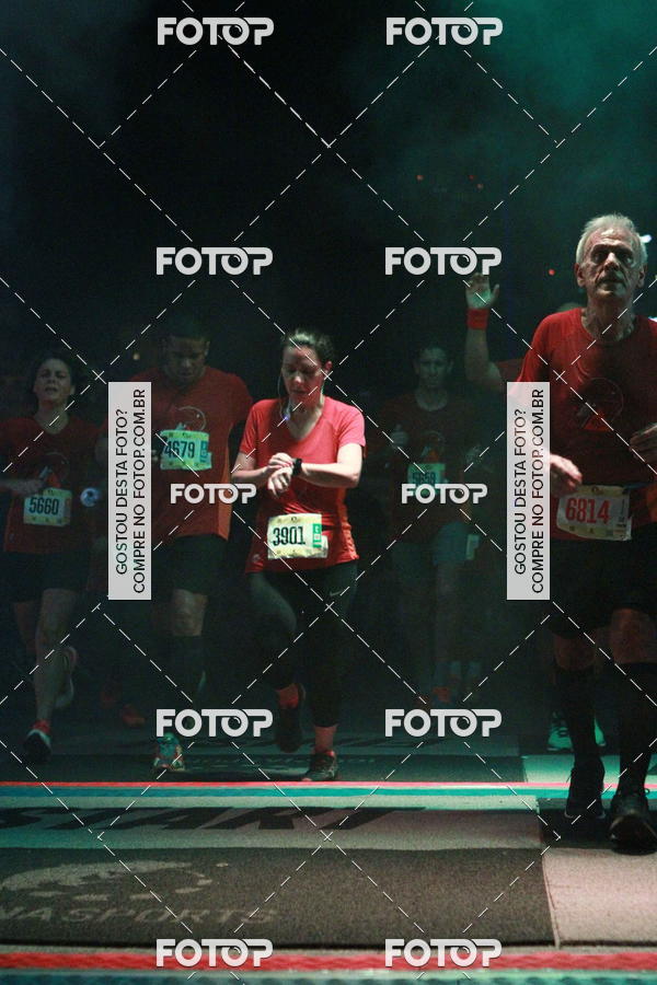 Buy your photos of the eventRun The Night - Rio de Janeiro on Fotop