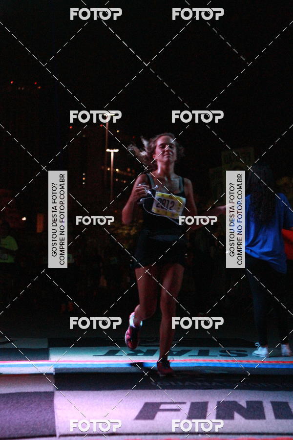 Buy your photos of the eventRun The Night - Rio de Janeiro on Fotop