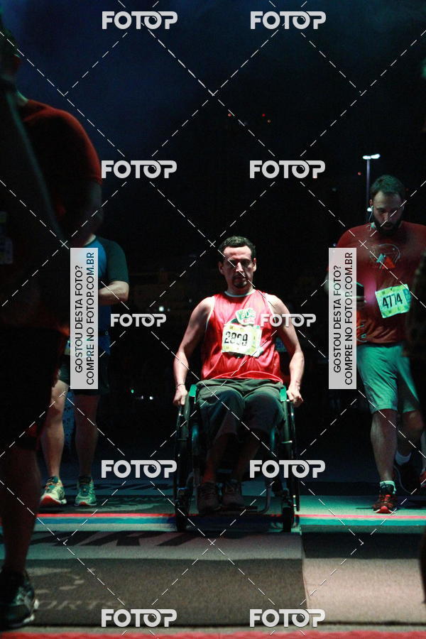 Buy your photos of the eventRun The Night - Rio de Janeiro on Fotop