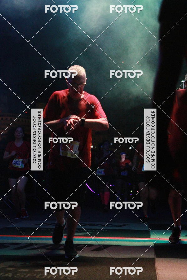 Buy your photos of the eventRun The Night - Rio de Janeiro on Fotop