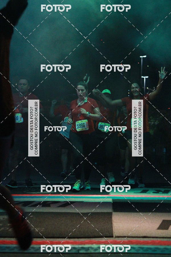 Buy your photos of the eventRun The Night - Rio de Janeiro on Fotop