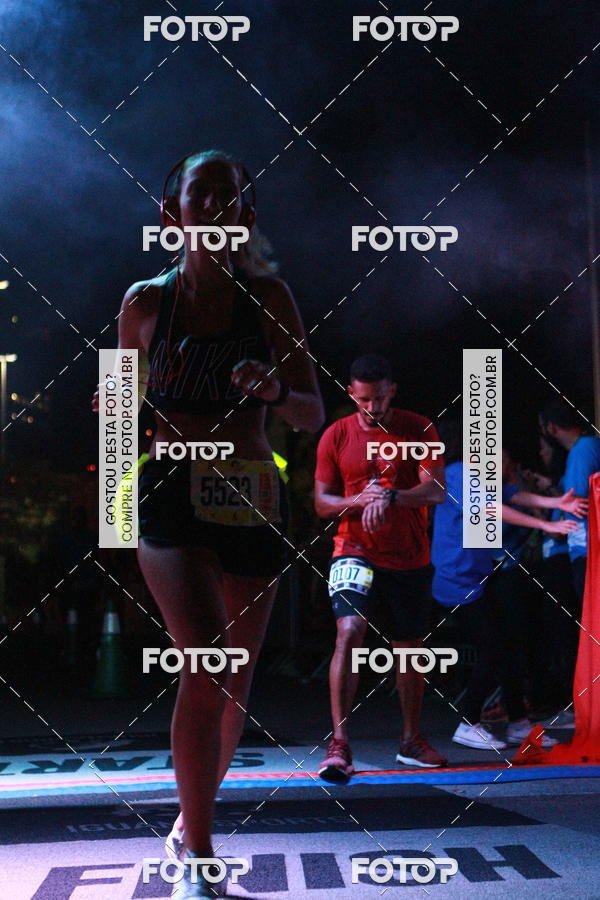 Buy your photos of the eventRun The Night - Rio de Janeiro on Fotop