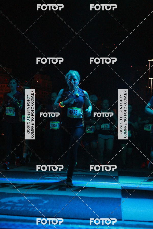 Buy your photos of the eventRun The Night - Rio de Janeiro on Fotop