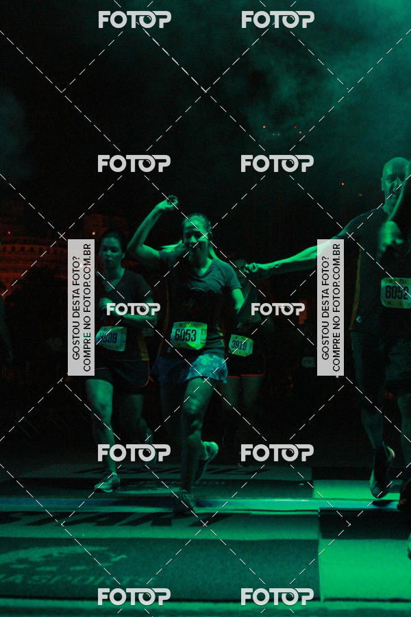 Buy your photos of the eventRun The Night - Rio de Janeiro on Fotop