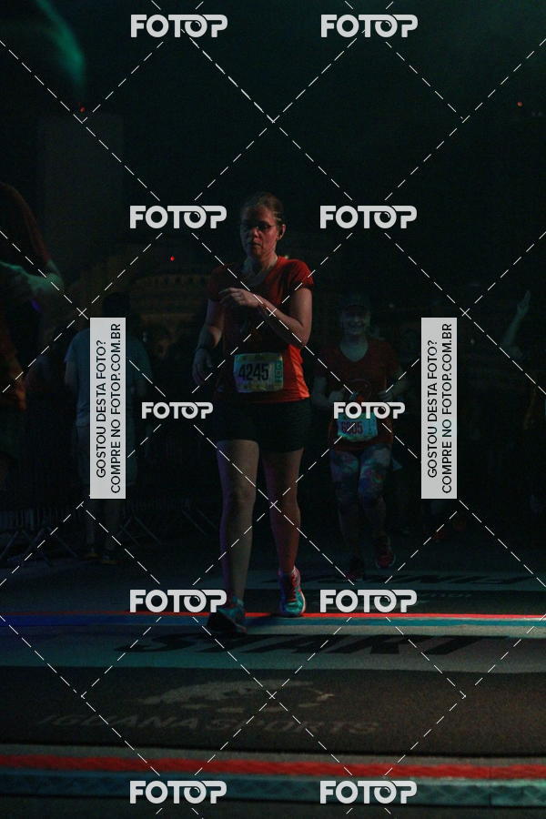 Buy your photos of the eventRun The Night - Rio de Janeiro on Fotop