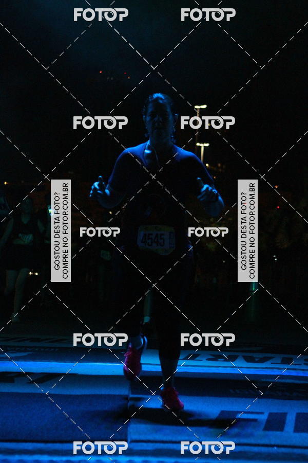Buy your photos of the eventRun The Night - Rio de Janeiro on Fotop