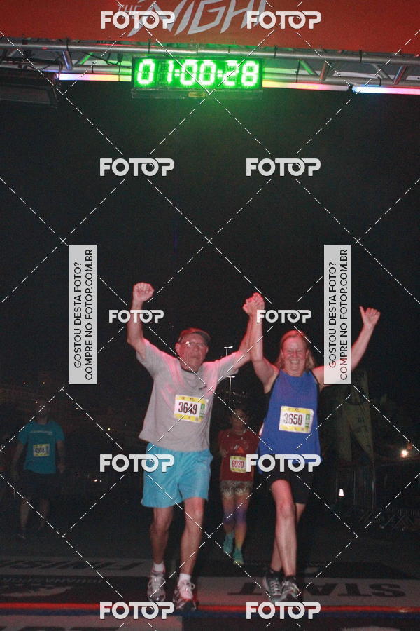 Buy your photos of the eventRun The Night - Rio de Janeiro on Fotop