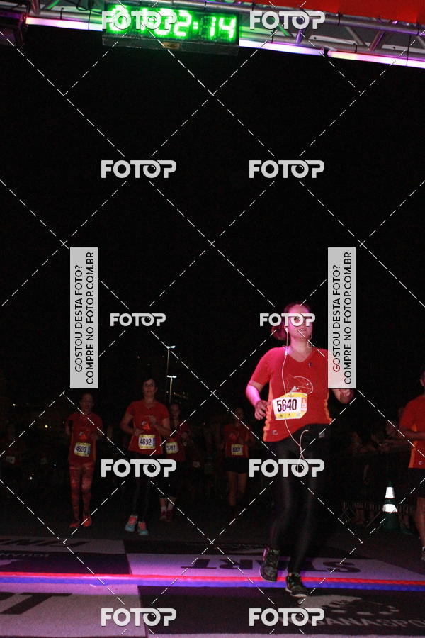 Buy your photos of the eventRun The Night - Rio de Janeiro on Fotop