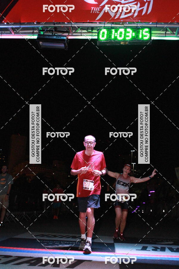 Buy your photos of the eventRun The Night - Rio de Janeiro on Fotop