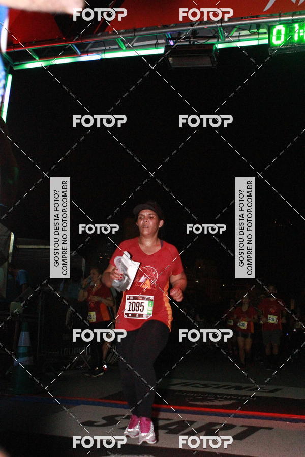 Buy your photos of the eventRun The Night - Rio de Janeiro on Fotop