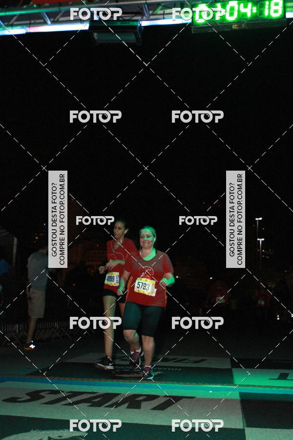 Buy your photos of the eventRun The Night - Rio de Janeiro on Fotop
