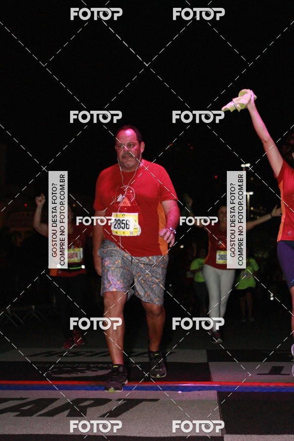 Buy your photos of the eventRun The Night - Rio de Janeiro on Fotop