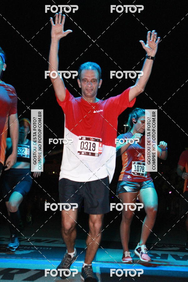 Buy your photos of the eventRun The Night - Rio de Janeiro on Fotop