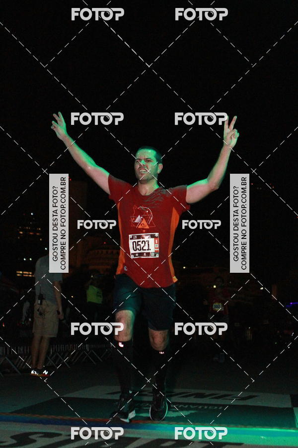 Buy your photos of the eventRun The Night - Rio de Janeiro on Fotop
